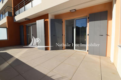 Appartement - 79 m² - 3 pièces