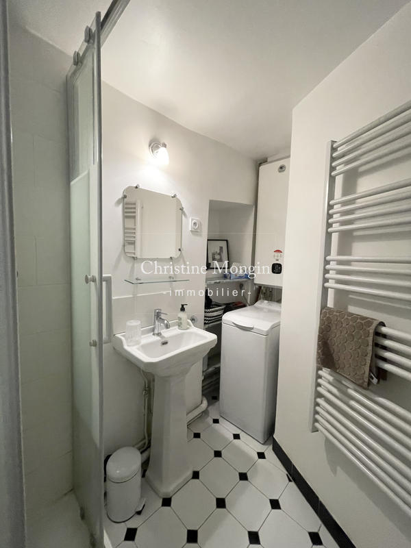 Appartement - 30 m² - 2 pièces