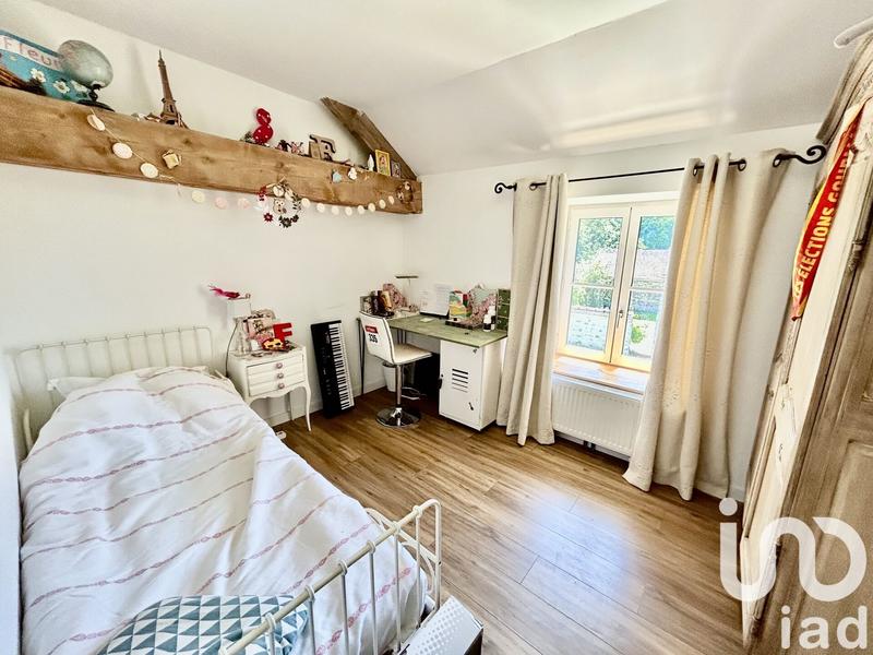 Maison - 201 m² - 5 pièces