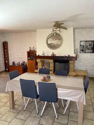 Maison - 160 m² - 8 pièces