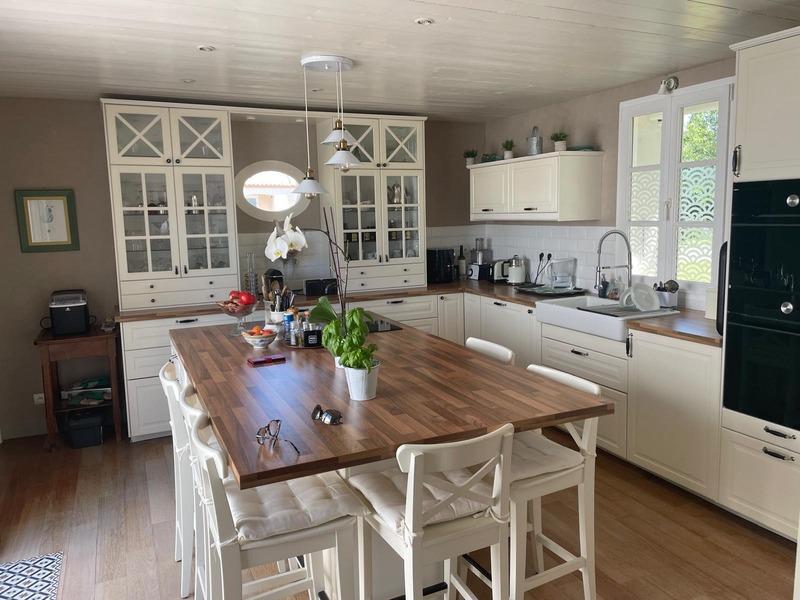 Maison - 167 m² - 7 pièces