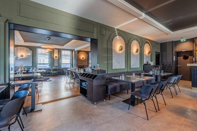 Local d'activités - 400 m² - 8 pièces