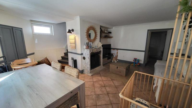 Maison - 90 m² - 5 pièces