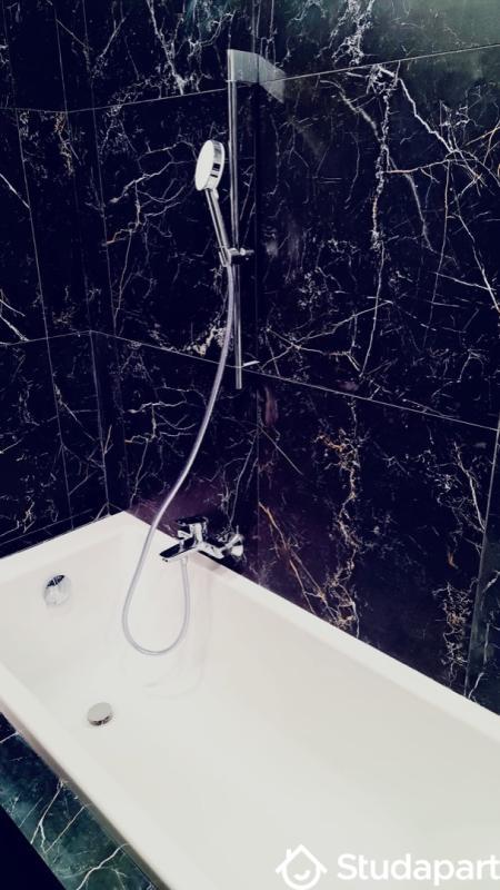 Appartement - 107 m² - 6 pièces