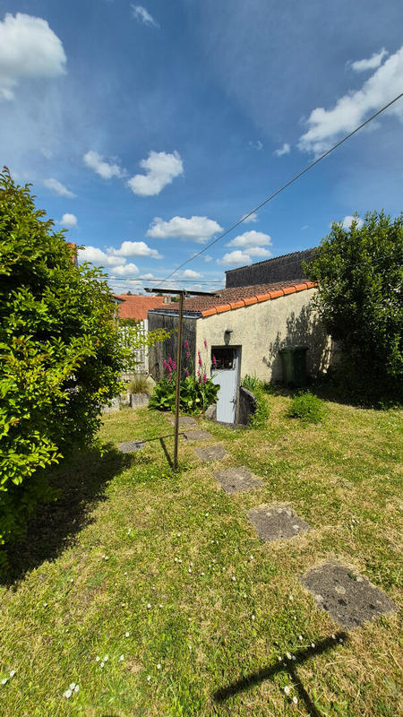 Maison - 110 m² - 7 pièces