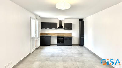 Maison - 66 m² - 3 pièces