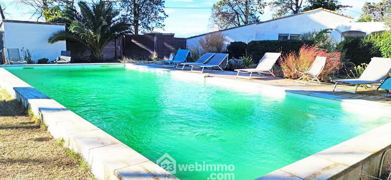 Maison - 240 m² - 7 pièces