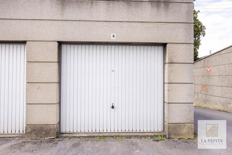 Appartement - 100 m² - 6 pièces