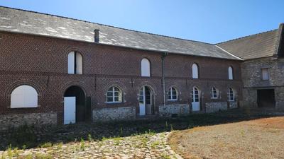 Grange - 489 m² - 1 pièce