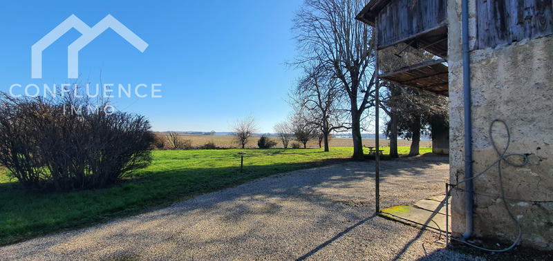 Maison - 203 m² - 7 pièces