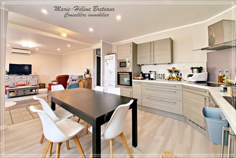 Maison - 170 m² - 6 pièces