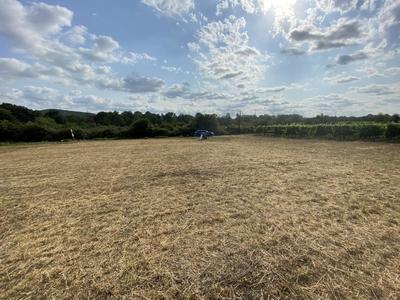 Terrain constructible - 700 m²