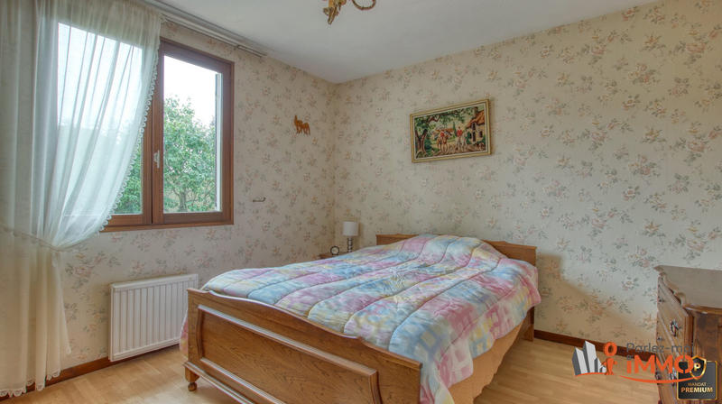 Maison - 93 m² - 5 pièces