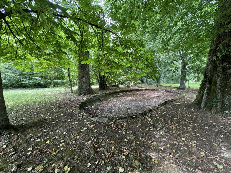 Maison traditionnelle - 168 m² - 7 pièces