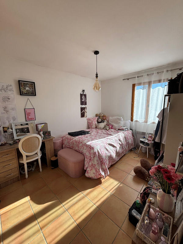 Maison - 96 m² - 4 pièces