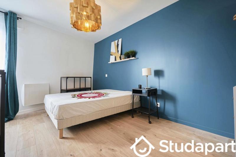 Chambre - 15 m² - 1 pièce