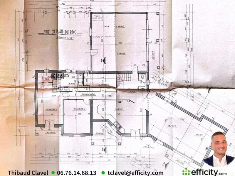 Maison - 215 m² - 8 pièces