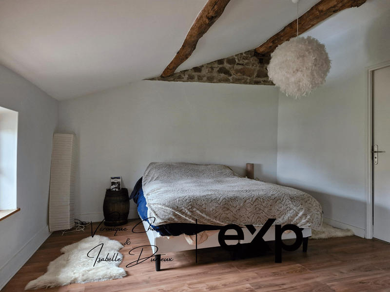 Maison ancienne - 181 m² - 8 pièces