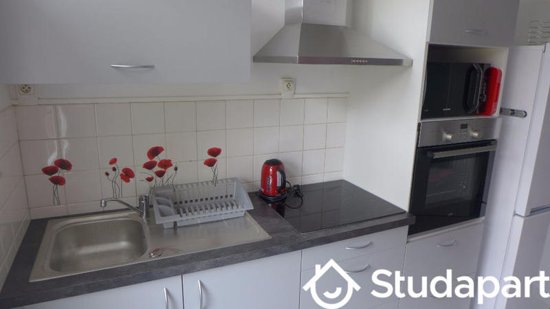 Chambre - 9 m² - 1 pièce