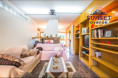 Maison contemporaine - 137 m² - 7 pièces