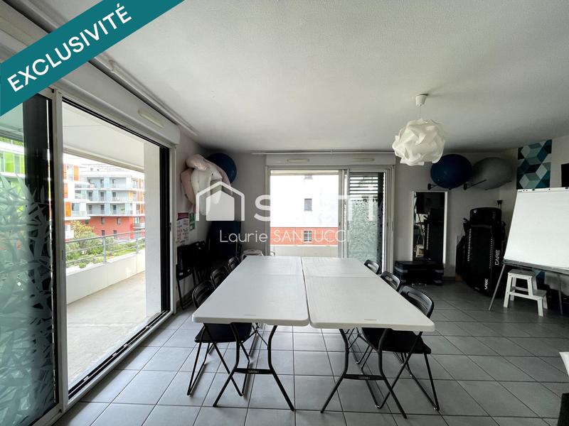 Appartement - 80 m² - 4 pièces