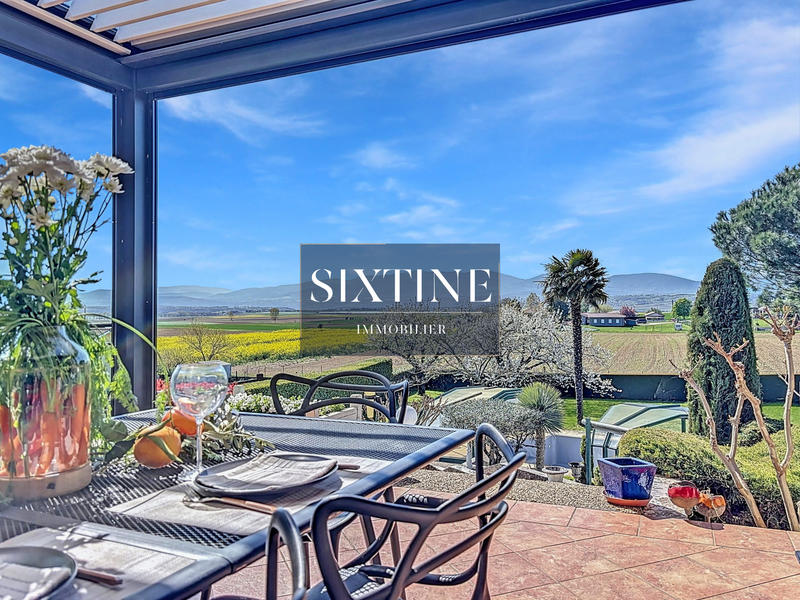 Maison - 144 m² - 10 pièces