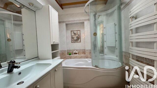 Maison - 99 m² - 4 pièces