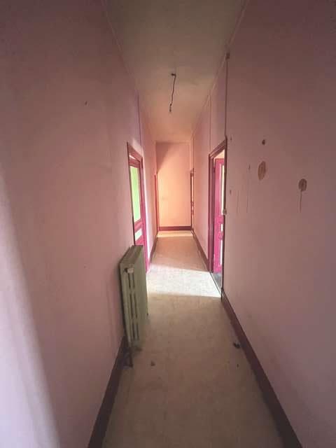 Maison - 92 m² - 8 pièces