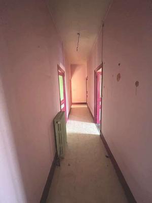 Maison - 92 m² - 8 pièces