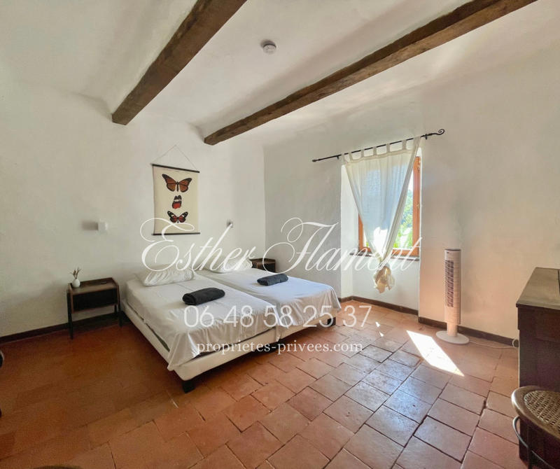 Mas - 179 m² - 5 pièces