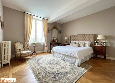 Maison - 191 m² - 6 pièces