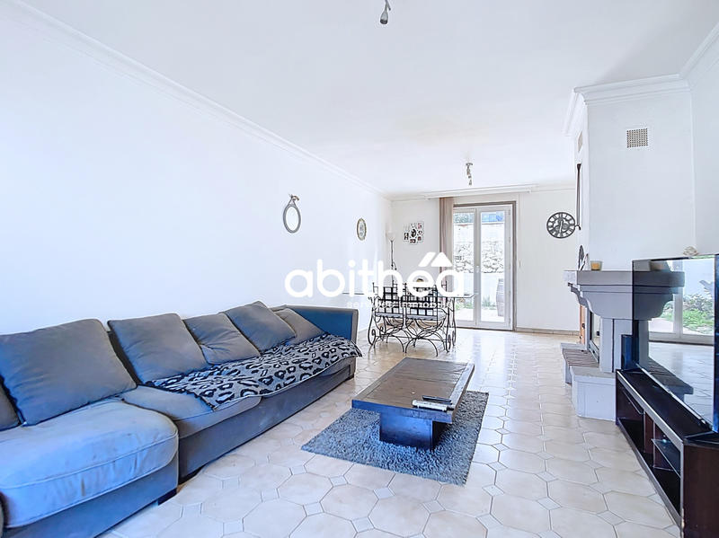 Maison - 88 m² - 4 pièces