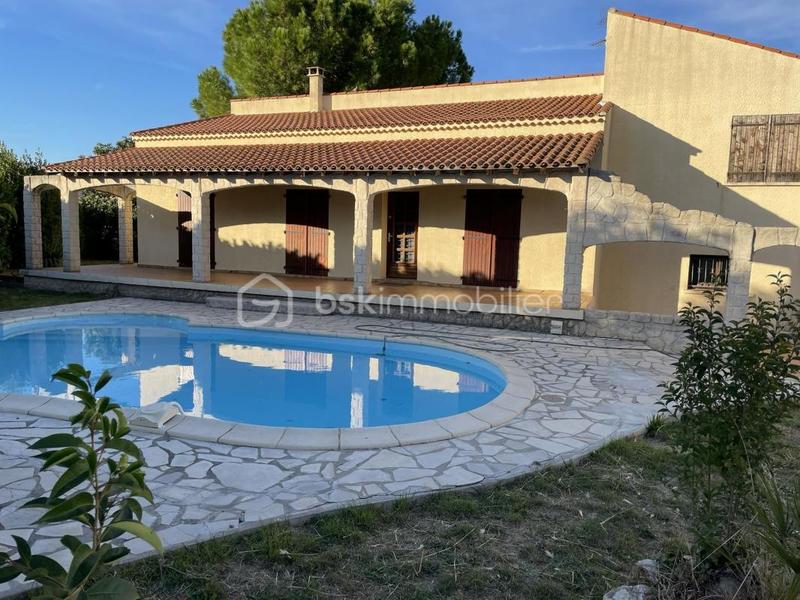 Villa - 140 m² - 6 pièces