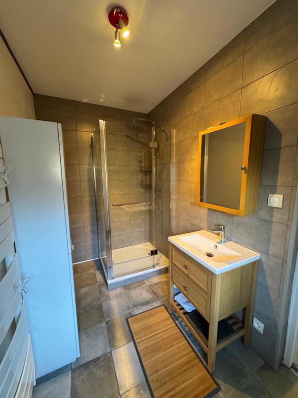 Appartement - 101 m² - 4 pièces