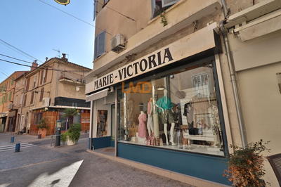 Local commercial - 28 m² - 1 pièce