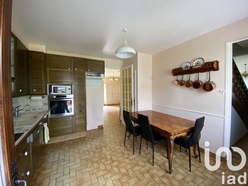 Maison - 274 m² - 7 pièces