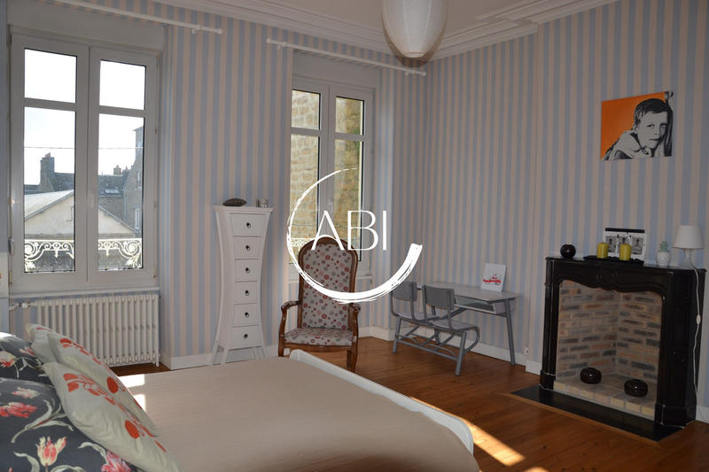 Maison - 160 m² - 8 pièces