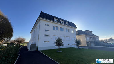 Appartement - 95 m² - 4 pièces