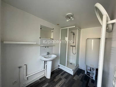 Immeuble - 6 pièces