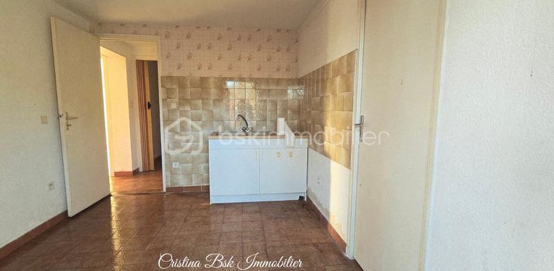 Maison - 188 m² - 9 pièces