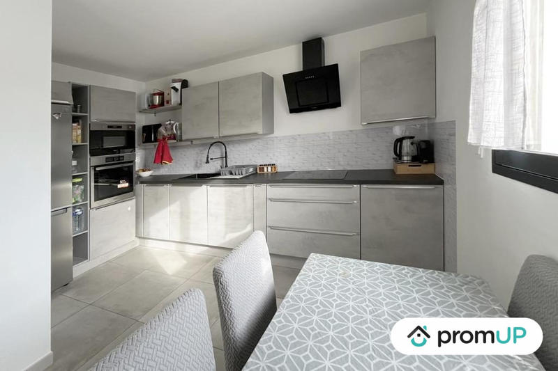 Maison - 85 m² - 4 pièces