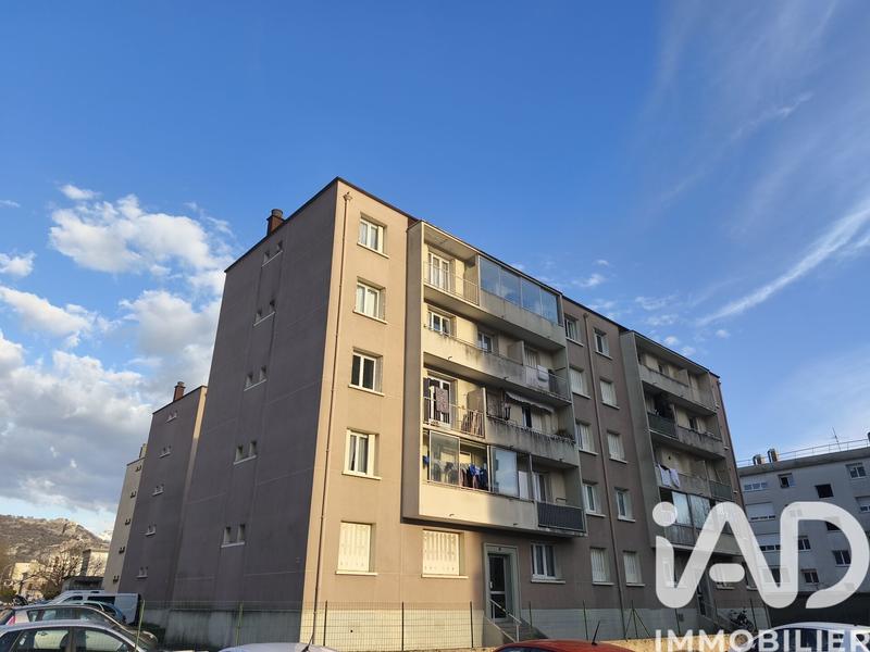 Appartement - 53 m² - 3 pièces