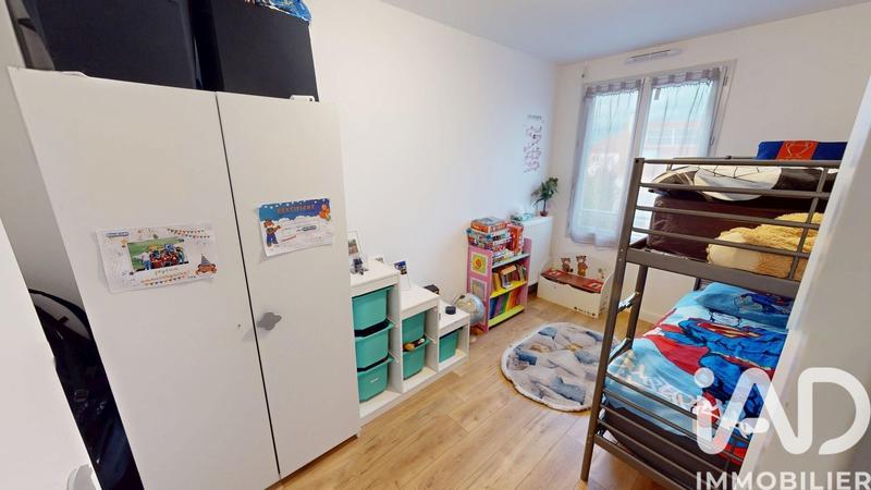 Maison - 98 m² - 5 pièces