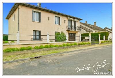 Maison de village - 135 m² - 5 pièces