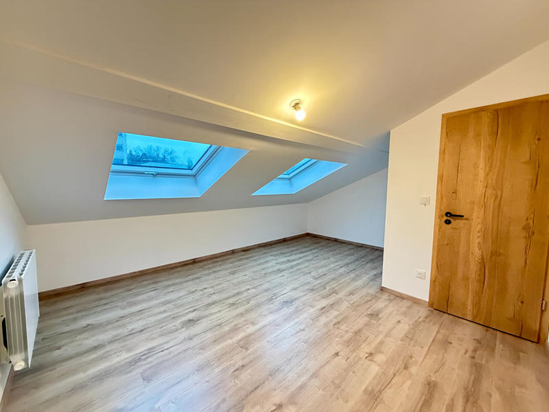 Appartement - 94 m² - 3 pièces