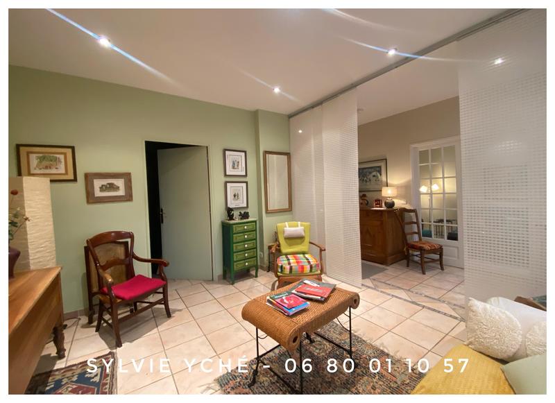 Maison de ville - 160 m² - 6 pièces