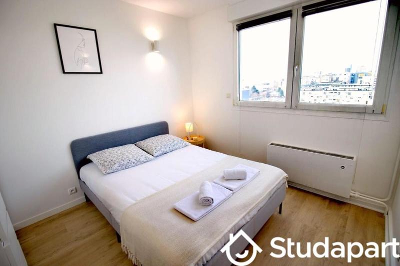 Chambre - 9 m² - 1 pièce