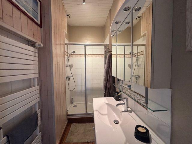 Villa - 222 m² - 7 pièces