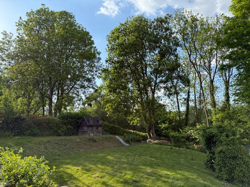 Maison - 200 m² - 8 pièces