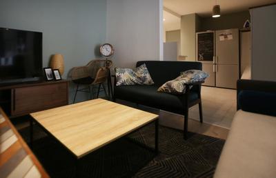 Appartement - 98 m² - 6 pièces